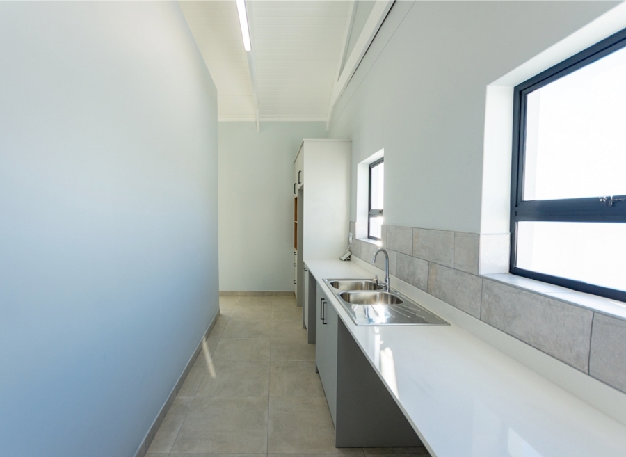 4 Bedroom Property for Sale in Da Gama Bay Western Cape